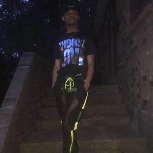 Meet your Posher, Corey